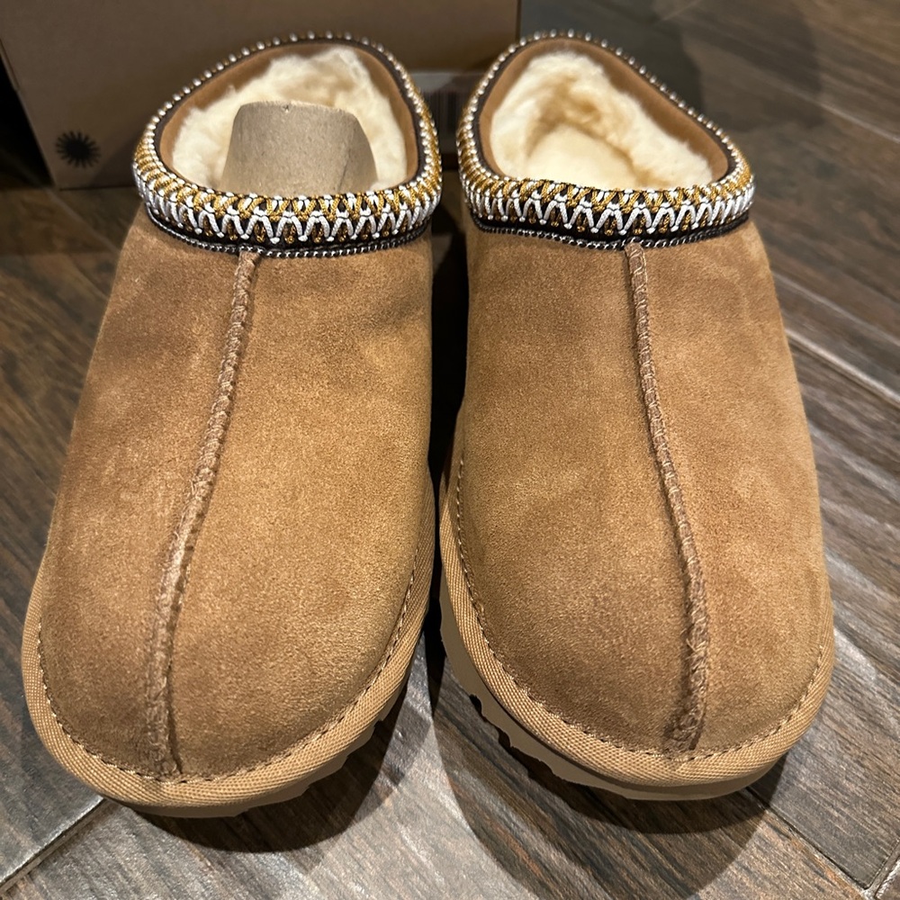 UGG Tasman II